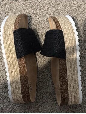 Dirty Laundry Black and Natural Espadrille Platform Slides